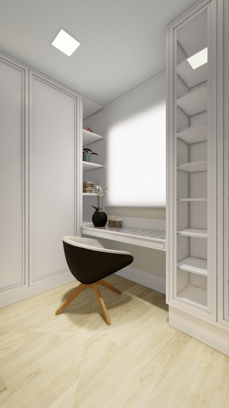 Closet Tradicional com Armários Brancos e Detalhes de Decoração