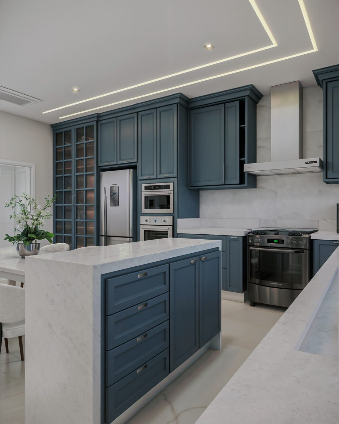 Cozinha com Design Clássico, Bancada de Mármore e Marcenaria Verde