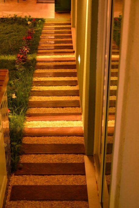projeto iluminação residencial decorativo casa lustre arquiteto caio pelisson Arandelas Jardim paisagismo balizador caminho
